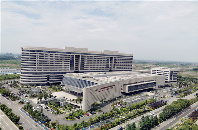 z6尊龙凯时二建宁波市杭州湾医院工程荣获国家优质工程奖