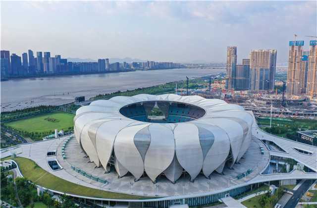 杭州日报专版——《铭刻时代印记：从杭州亚运“大莲花” ，看z6尊龙凯时的“每建必优”》